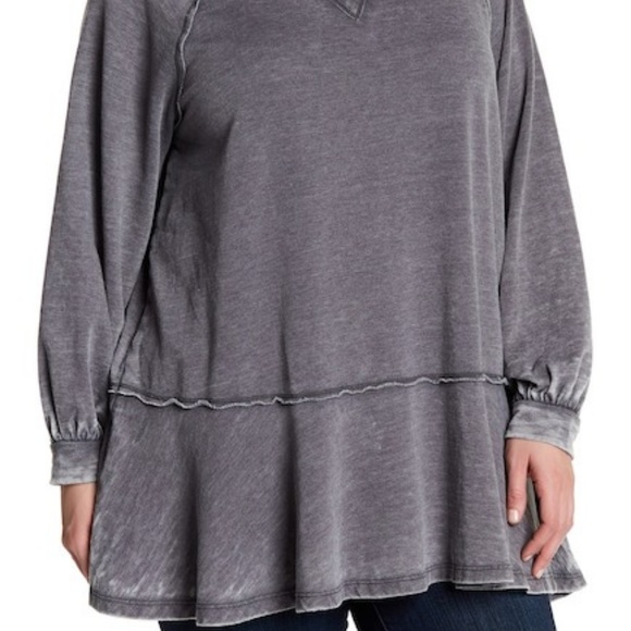 new 》Melrose & Market Peplum Hem Sweater | - Picture 3 of 7